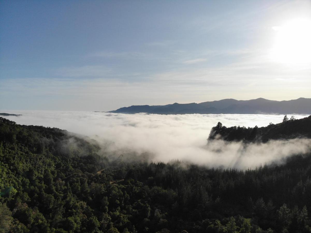 Golden Bay Glamping Hotel Takaka Kültér fotó